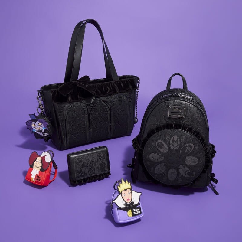 Loungefly: Villains Mini Backpack Keychain – Mystery Blind Box (Single Random Pick)